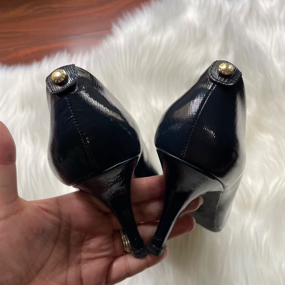 MICHAEL Michael Kors Blue Patent Leather Pumps 8M - Picture 5 of 10